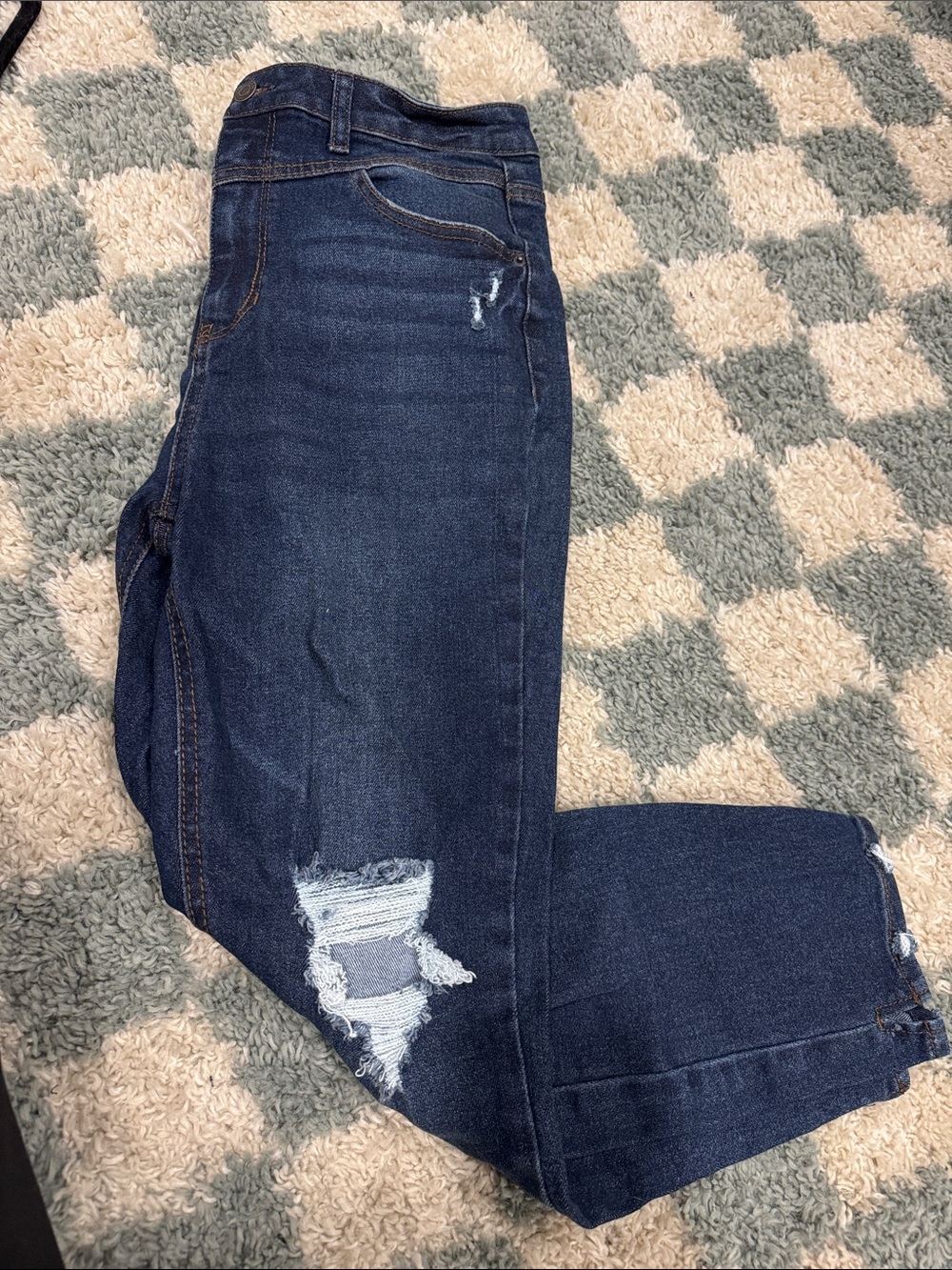 Dark Blue Distressed stretchy Jeans